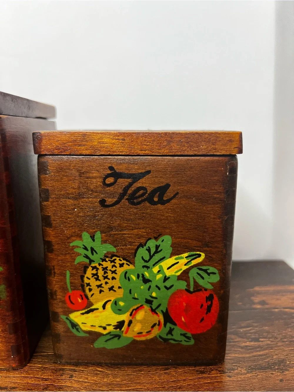 N/A classic wooden